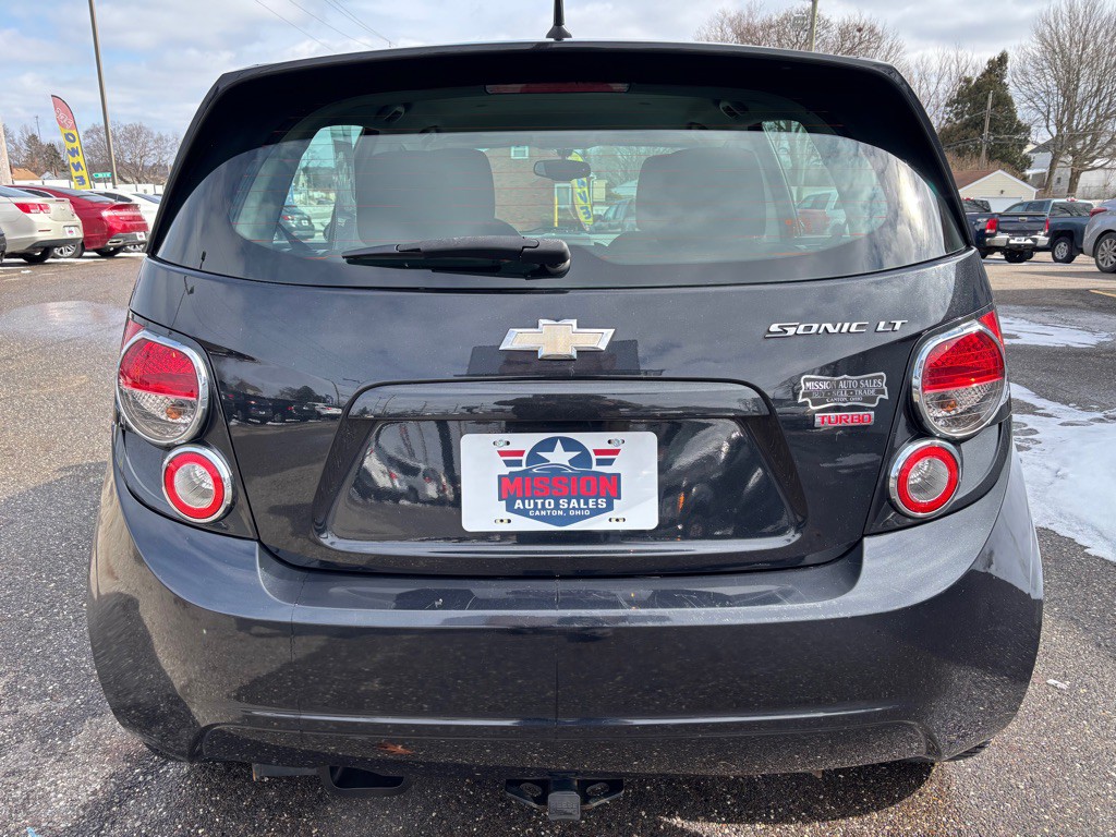 2014 Chevrolet Sonic Image 6