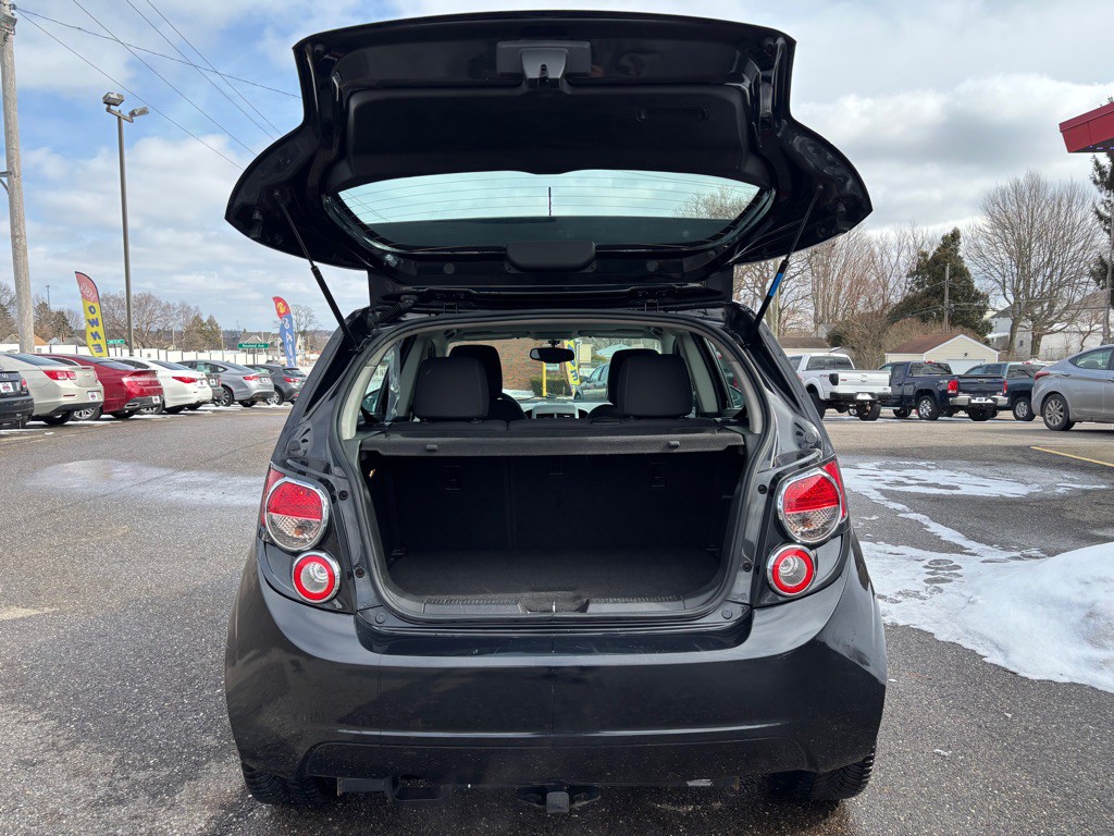 2014 Chevrolet Sonic Image 7