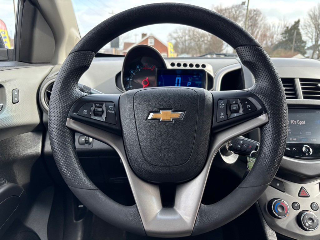 2014 Chevrolet Sonic Image 13