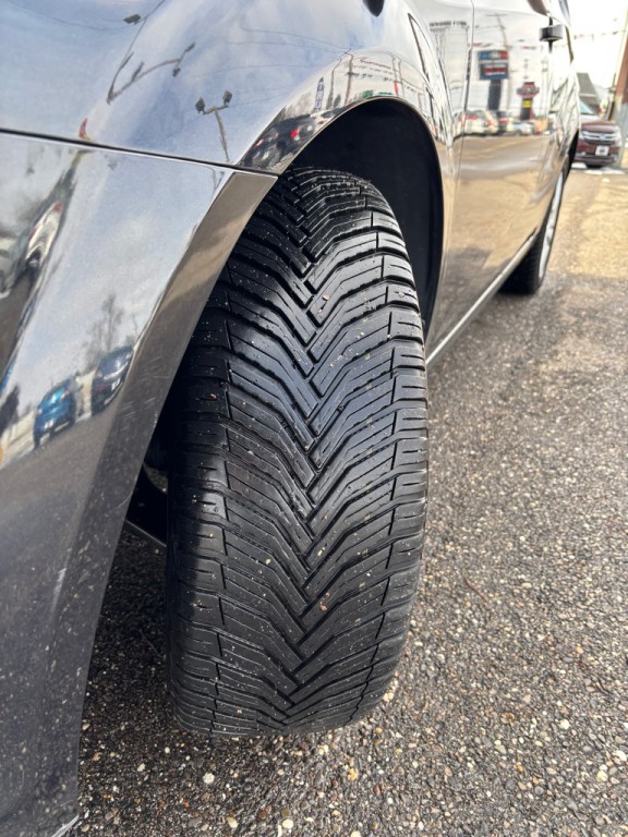 2014 Chevrolet Sonic Image 17