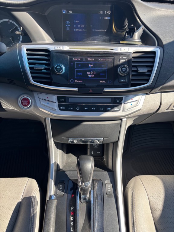 2013 Honda Accord Image 14