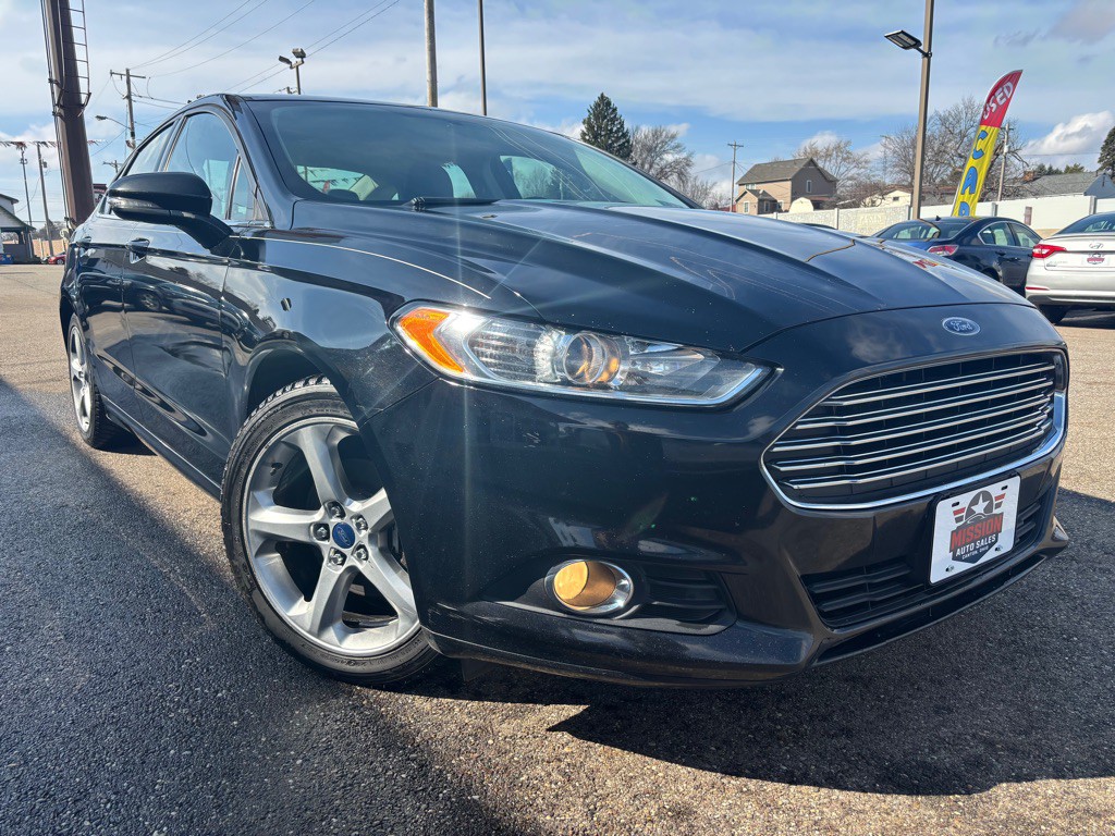 2016 Ford Fusion Image 3