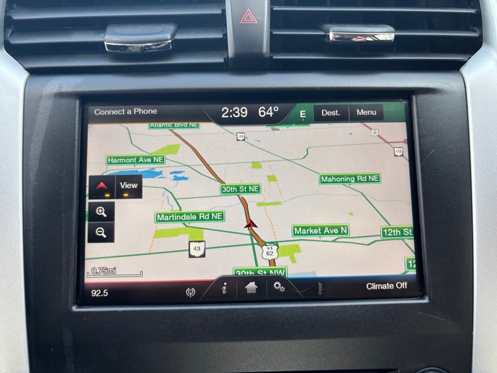 2016 Ford Fusion Image 17