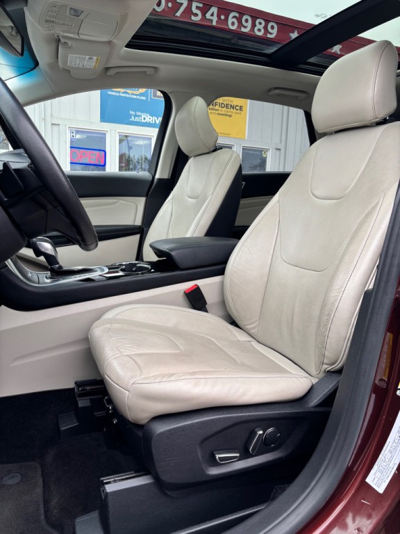 2015 Ford Edge Image 10