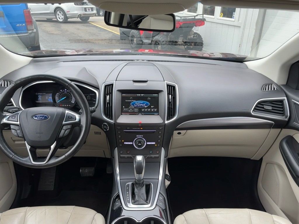 2015 Ford Edge Image 11