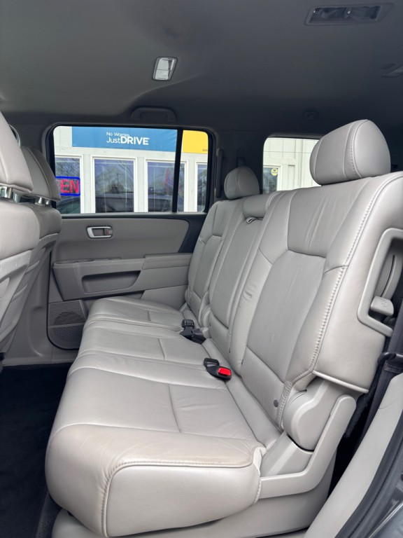 2011 Honda Pilot Image 12