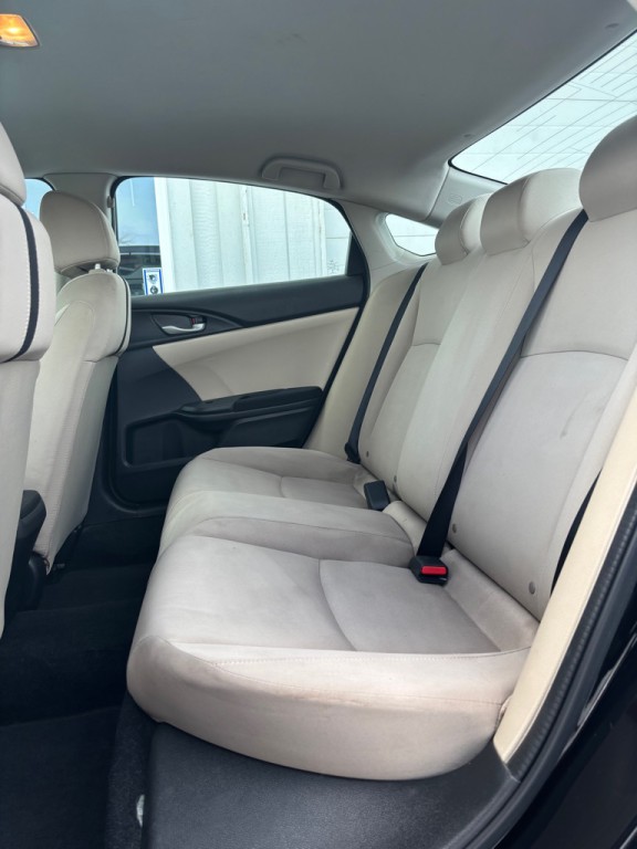 2017 Honda Civic Image 9