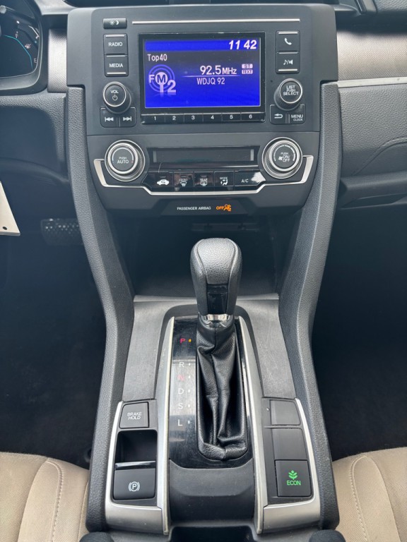 2017 Honda Civic Image 15