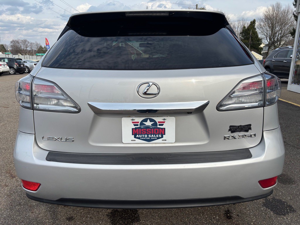 2010 Lexus RX Image 6