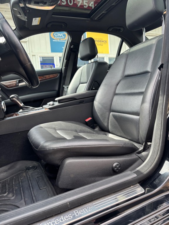 2012 Mercedes-Benz C-Class Image 10
