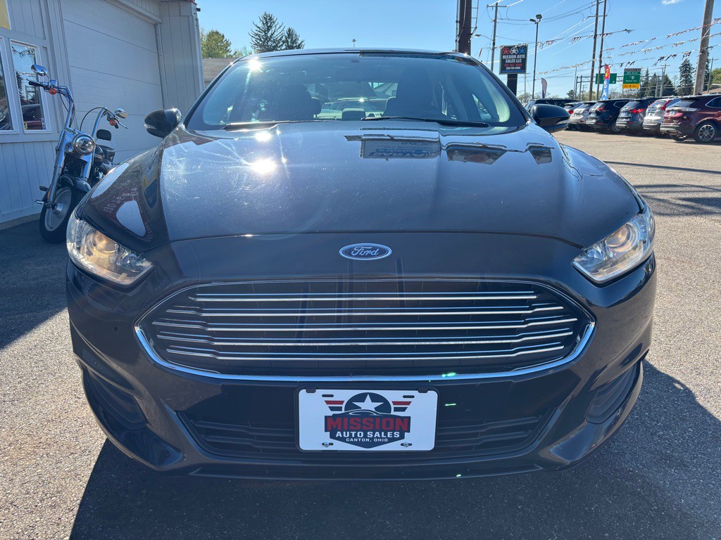 2014 Ford Fusion Image 2