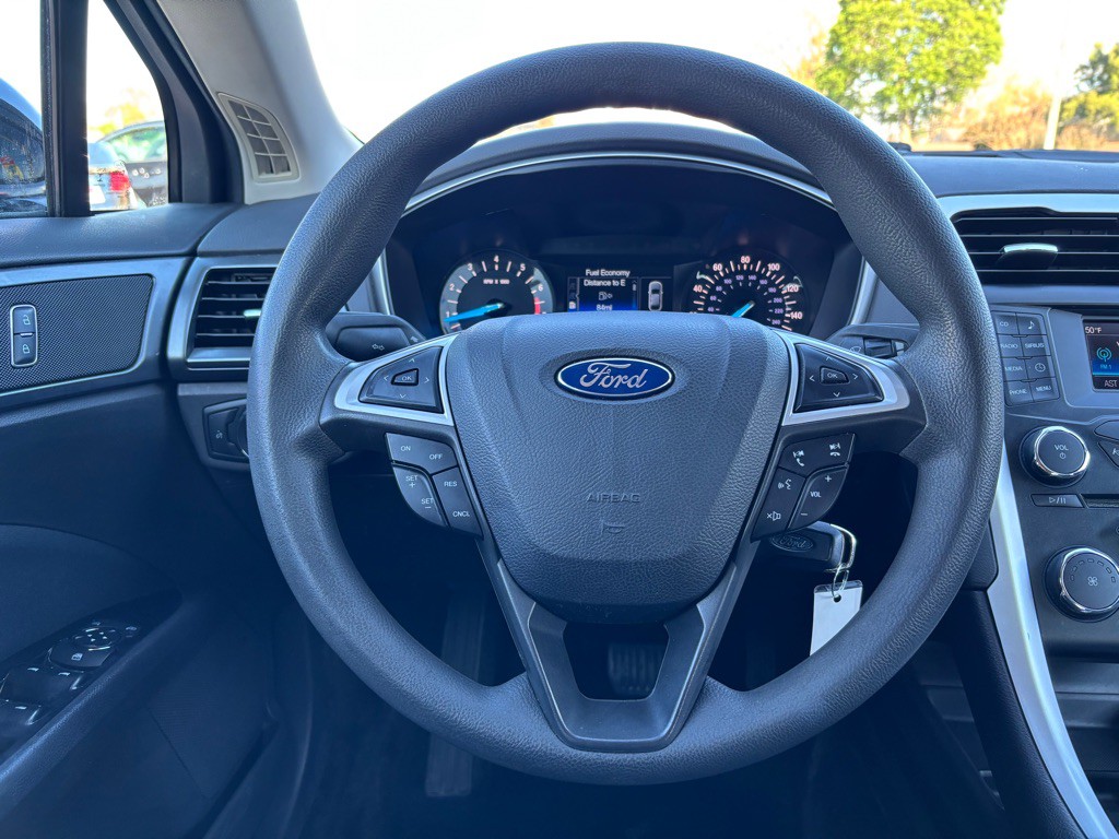 2014 Ford Fusion Image 13