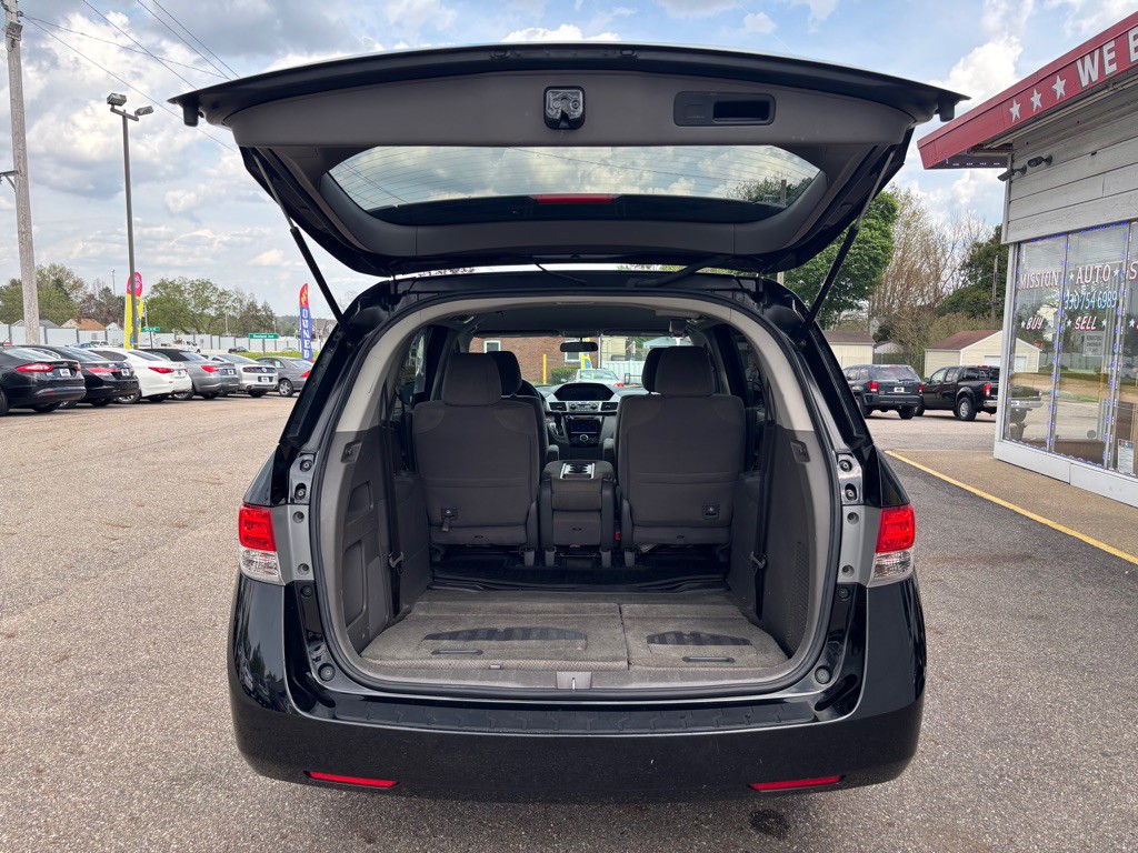 2015 Honda Odyssey Image 8