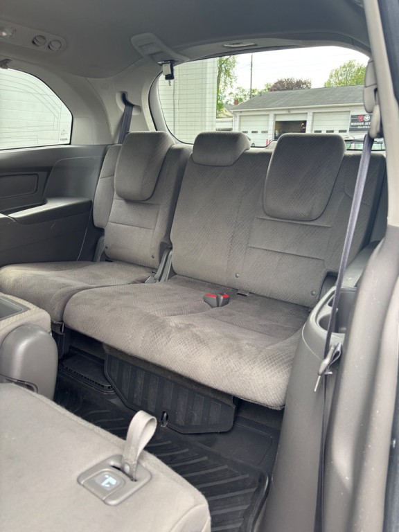 2015 Honda Odyssey Image 10