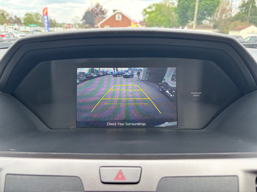 2015 Honda Odyssey Image 18