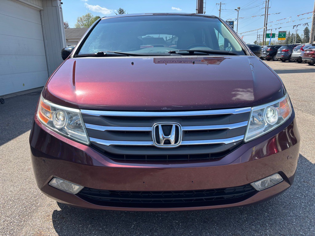 2013 Honda Odyssey Image 2