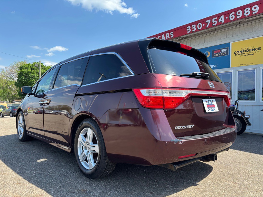 2013 Honda Odyssey Image 4