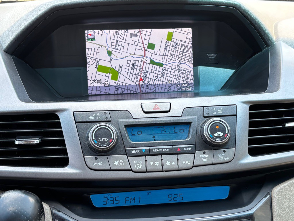 2013 Honda Odyssey Image 20