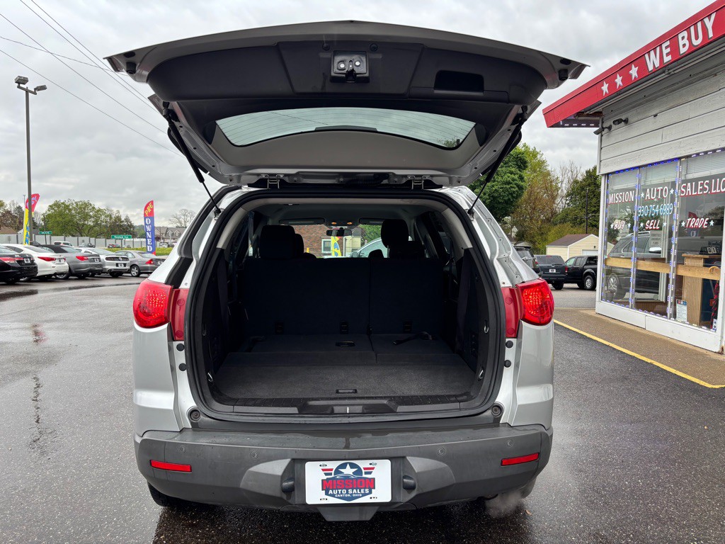 2012 Chevrolet Traverse Image 8