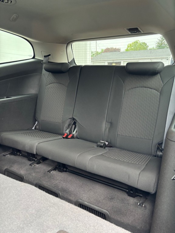 2012 Chevrolet Traverse Image 10