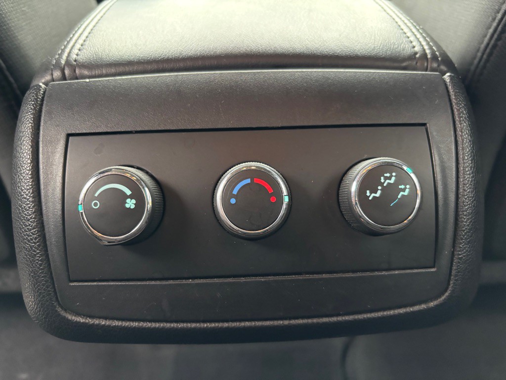 2012 Chevrolet Traverse Image 18