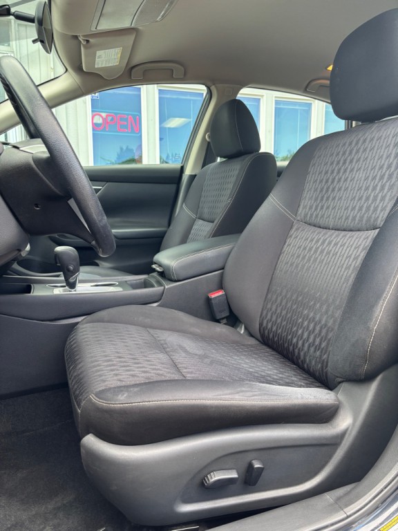 2018 Nissan Altima Image 9