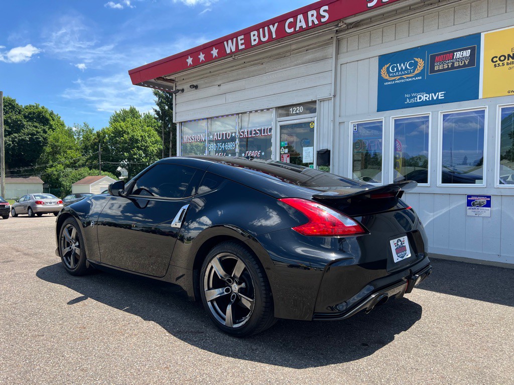2012 Nissan 370Z Image 4