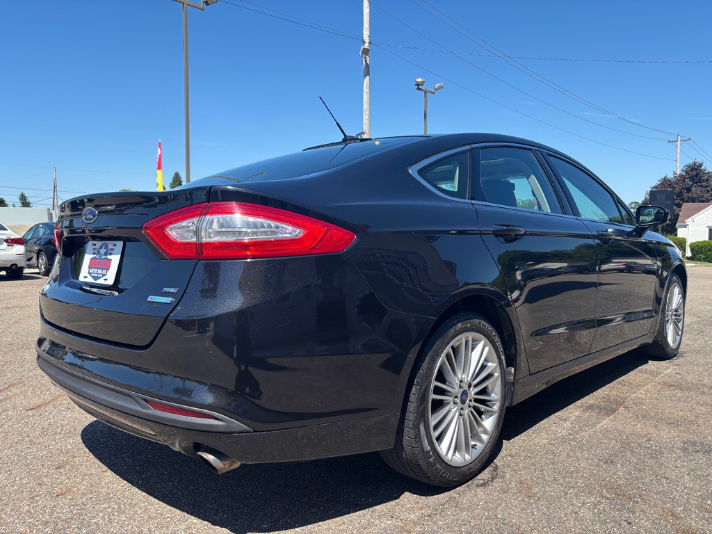 2014 Ford Fusion Image 5