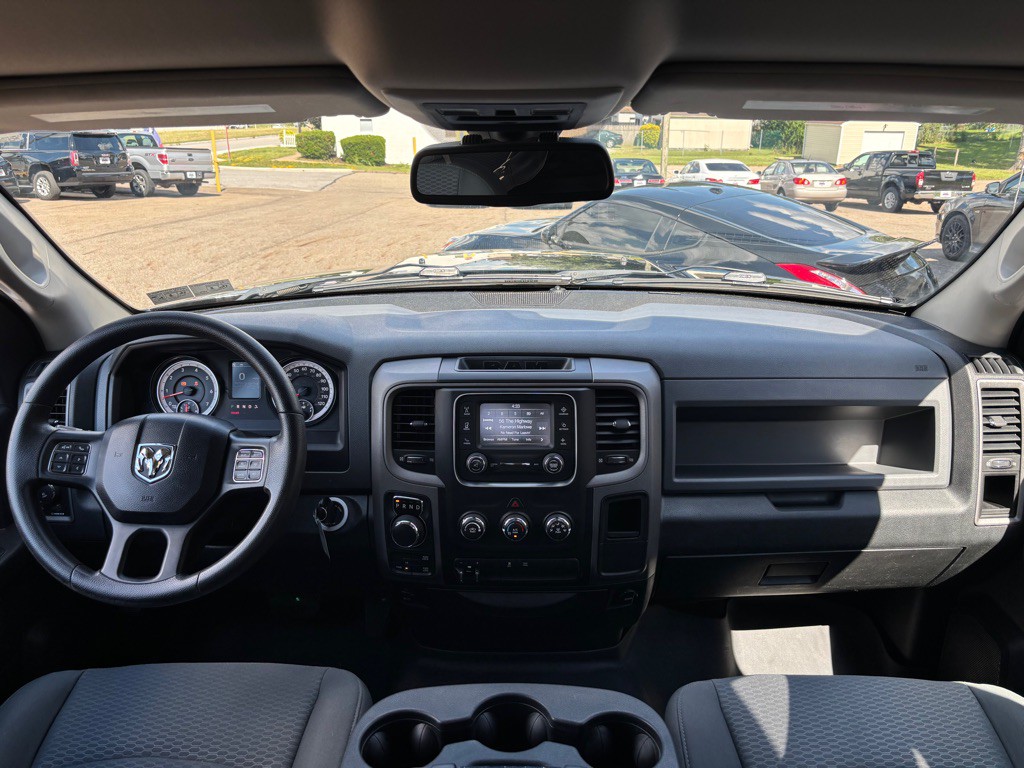 2015 RAM 1500 Image 10
