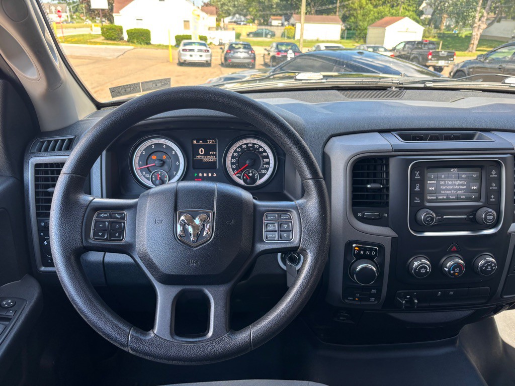 2015 RAM 1500 Image 11