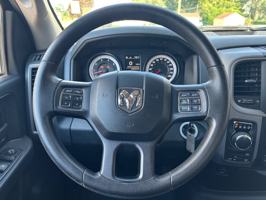 2015 RAM 1500 Image 12
