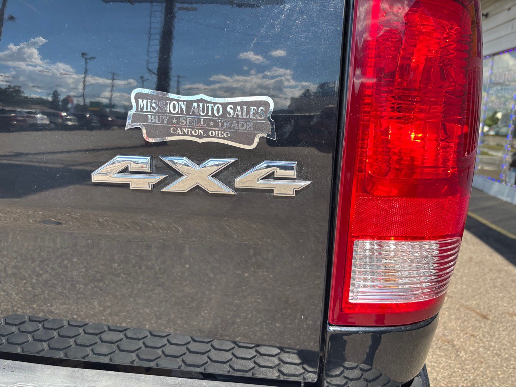 2015 RAM 1500 Image 16