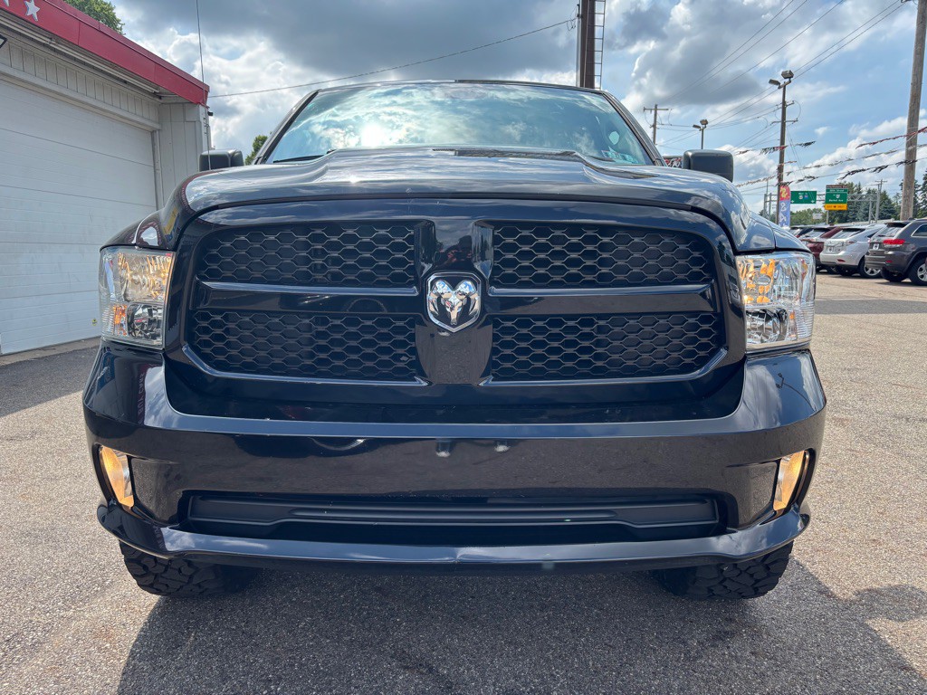 2015 RAM 1500 Image 2