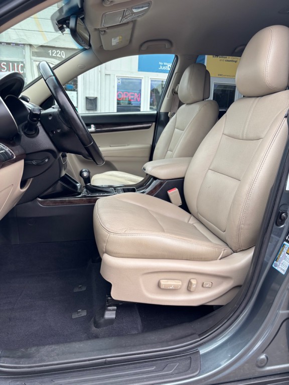 2014 Kia Sorento Image 12