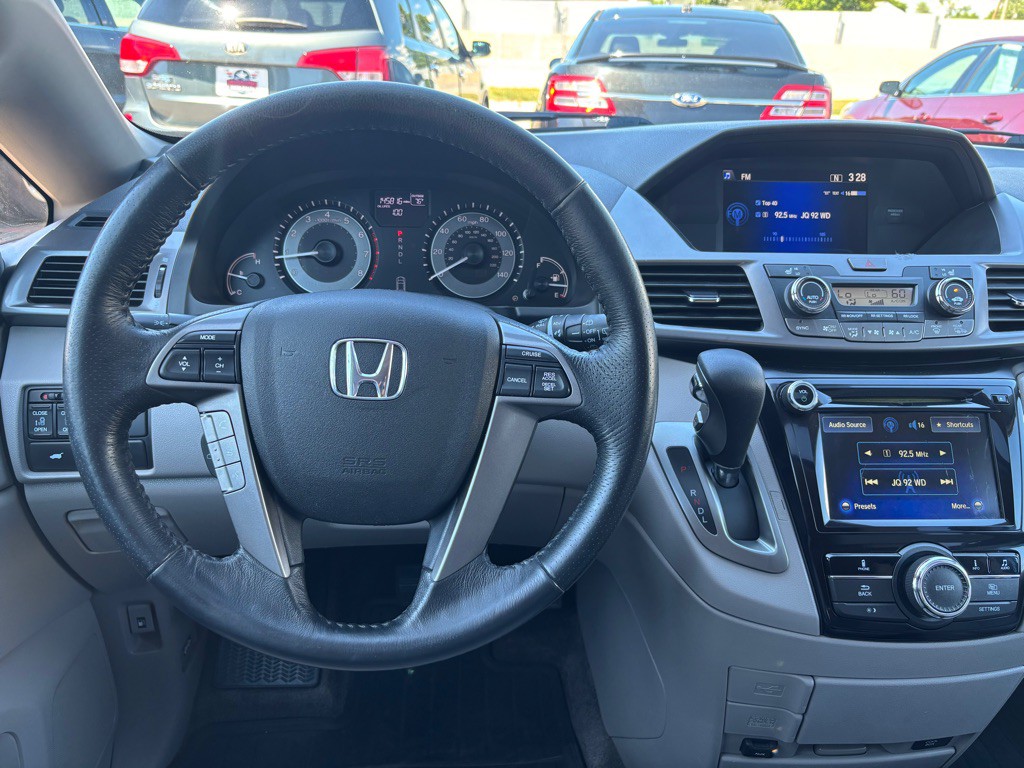 2014 Honda Odyssey Image 15