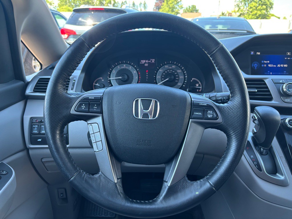 2014 Honda Odyssey Image 16