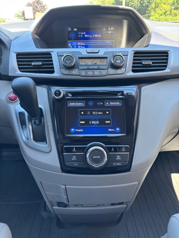 2014 Honda Odyssey Image 18