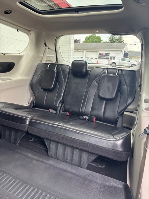 2020 Chrysler Pacifica Image 10
