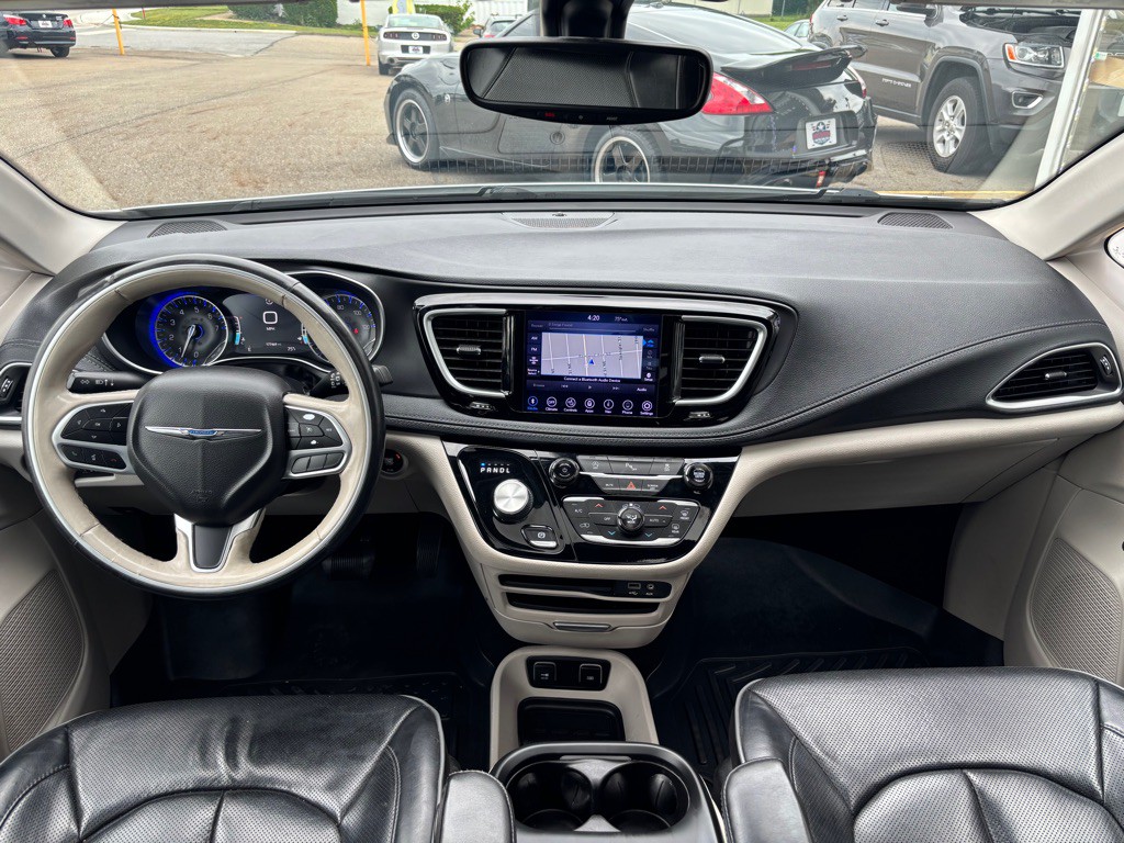 2020 Chrysler Pacifica Image 13
