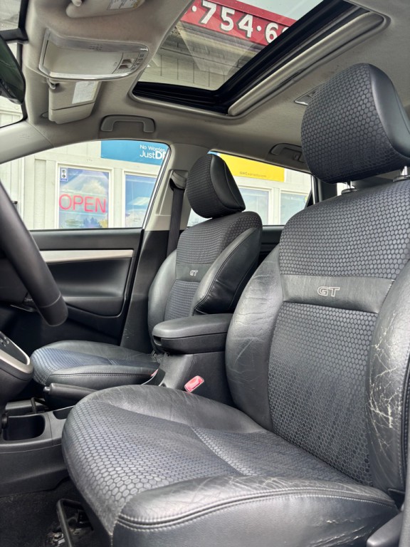 2009 Pontiac Vibe Image 10