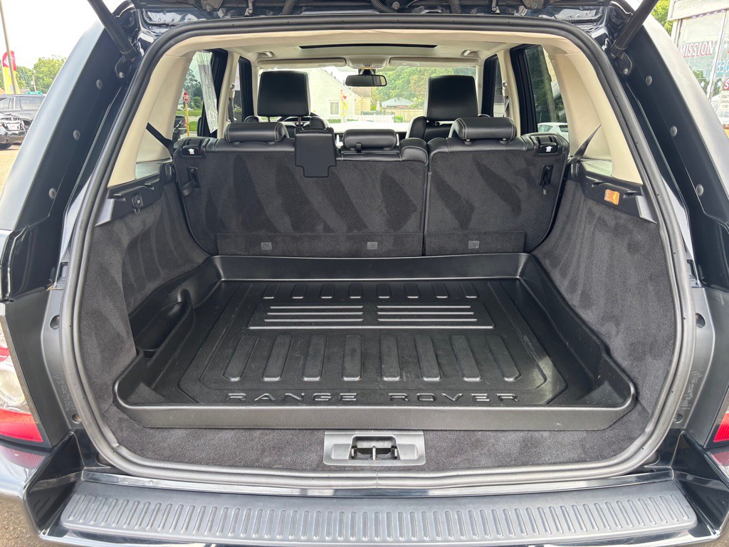 2012 Land Rover Range Rover Sport Image 8