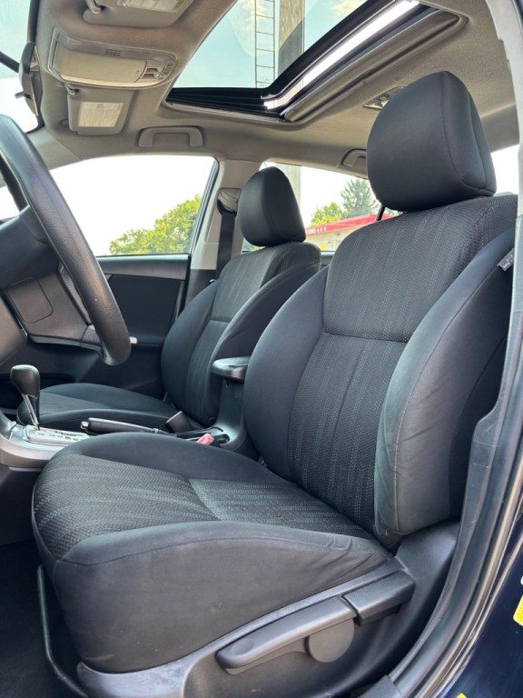2011 Toyota Corolla Image 10