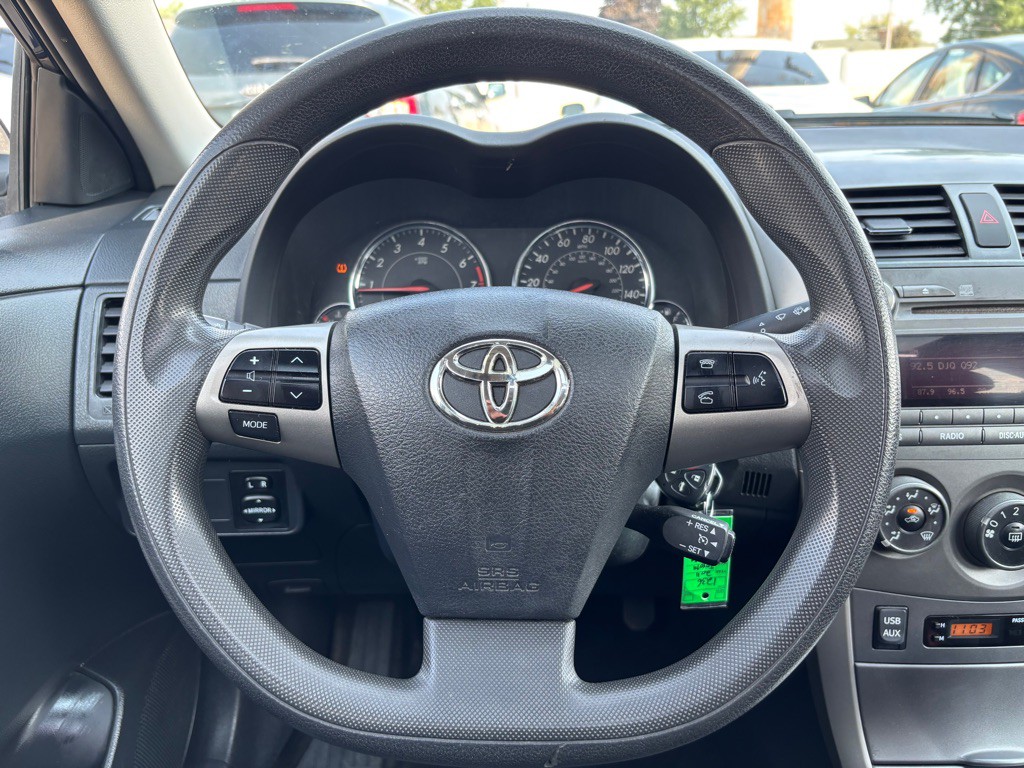 2011 Toyota Corolla Image 13