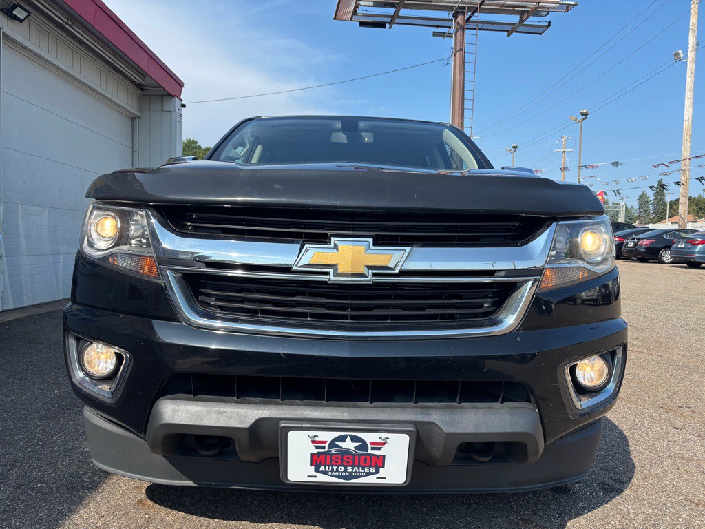 2016 Chevrolet Colorado Image 2
