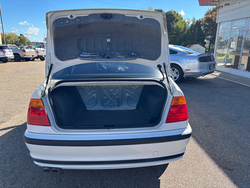 1999 BMW 3 Series Image 7