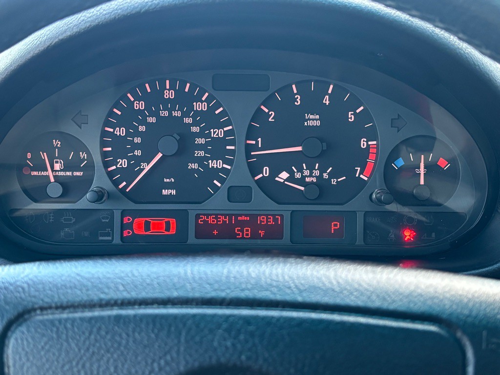 1999 BMW 3 Series Image 14
