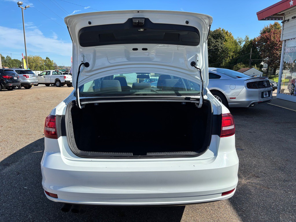 2016 Volkswagen Jetta Image 7
