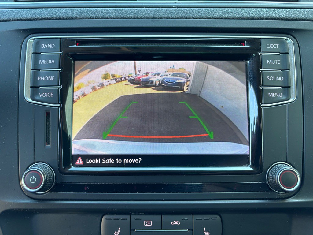 2016 Volkswagen Jetta Image 15