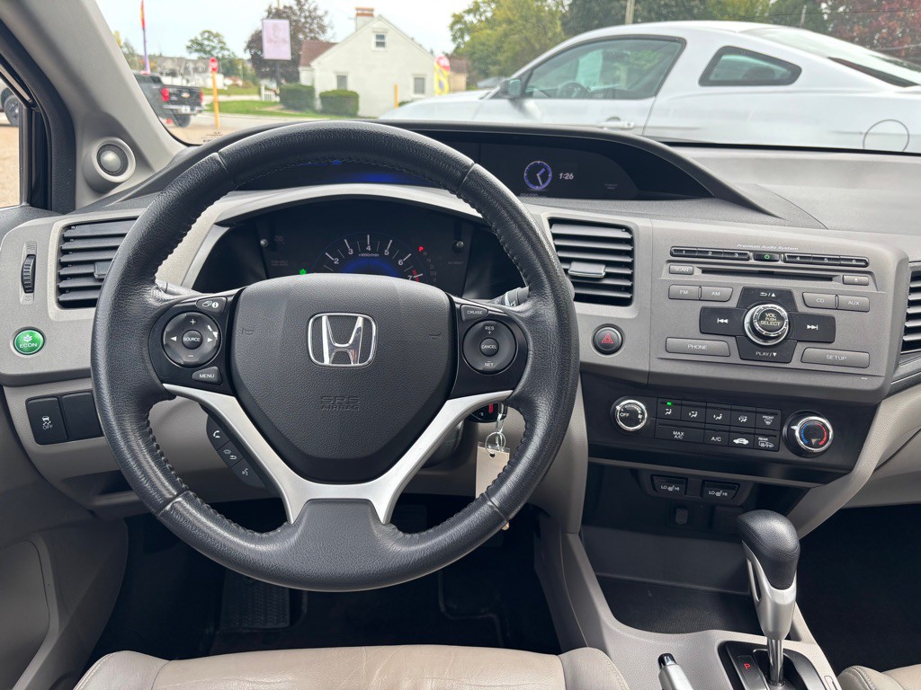 2012 Honda Civic Image 12