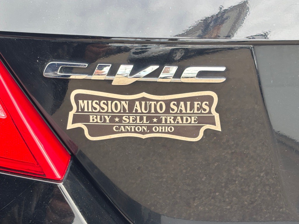 2012 Honda Civic Image 17